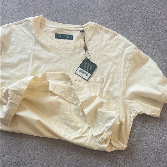 Duck Head Men's Beige Short Sleeve Tee - Picture 4 of 4